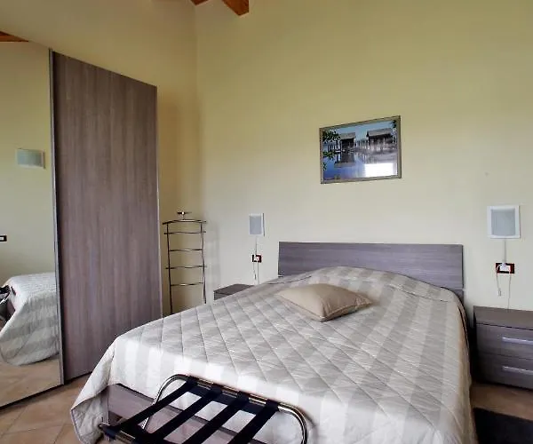 Cascina Mariale Фермерский дом